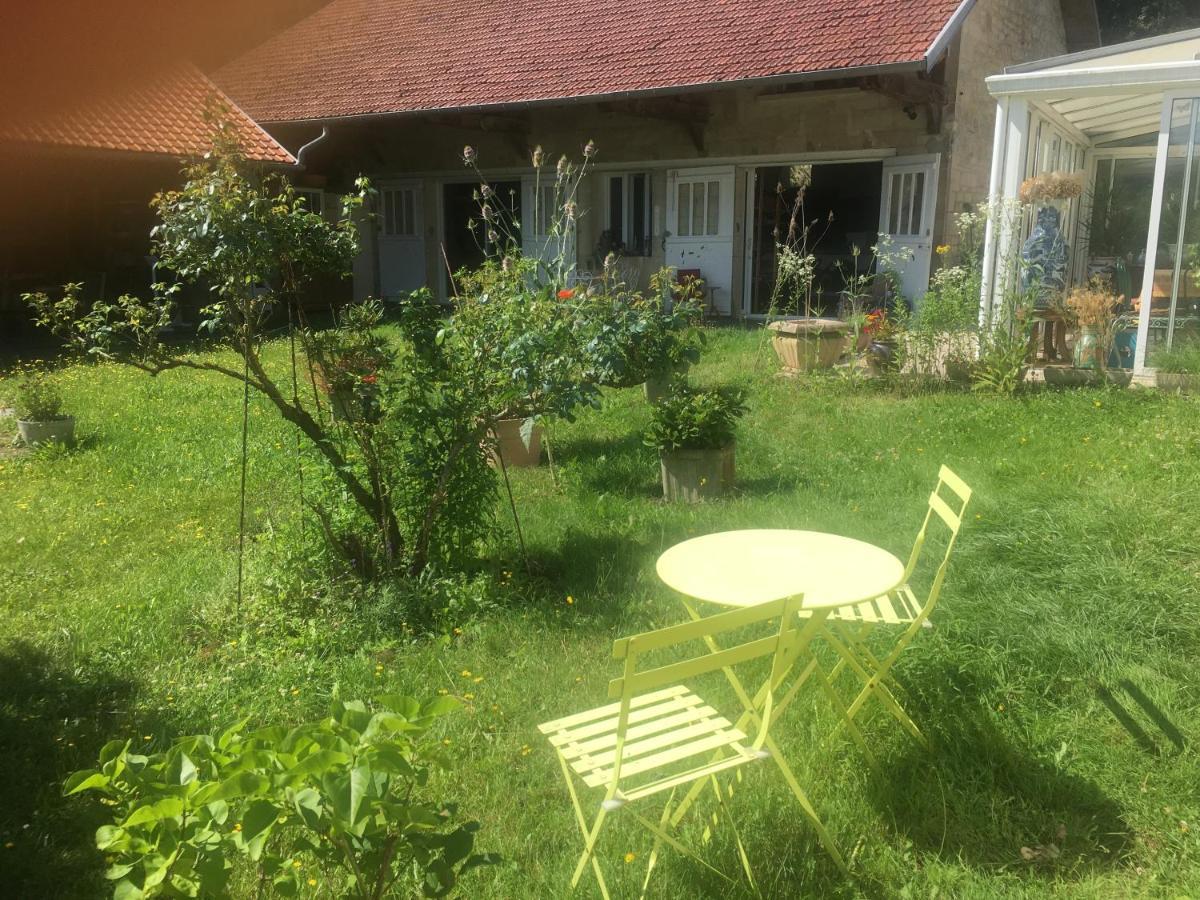 Le Refuge Private Entrance 2/4 Pers Dans Maison 17Eme Siecle.Parking. Calme Autreches エクステリア 写真